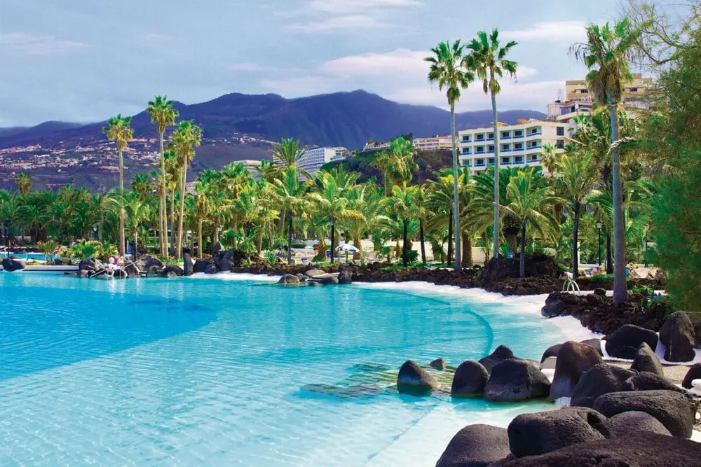 Đầm nước nhân tạo